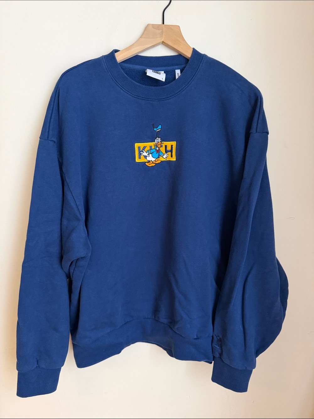 Kith Men's Navy Blue Donald Duck Embroidered Crewneck Sweatshirt
